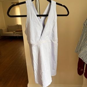 Lululemon athletic top